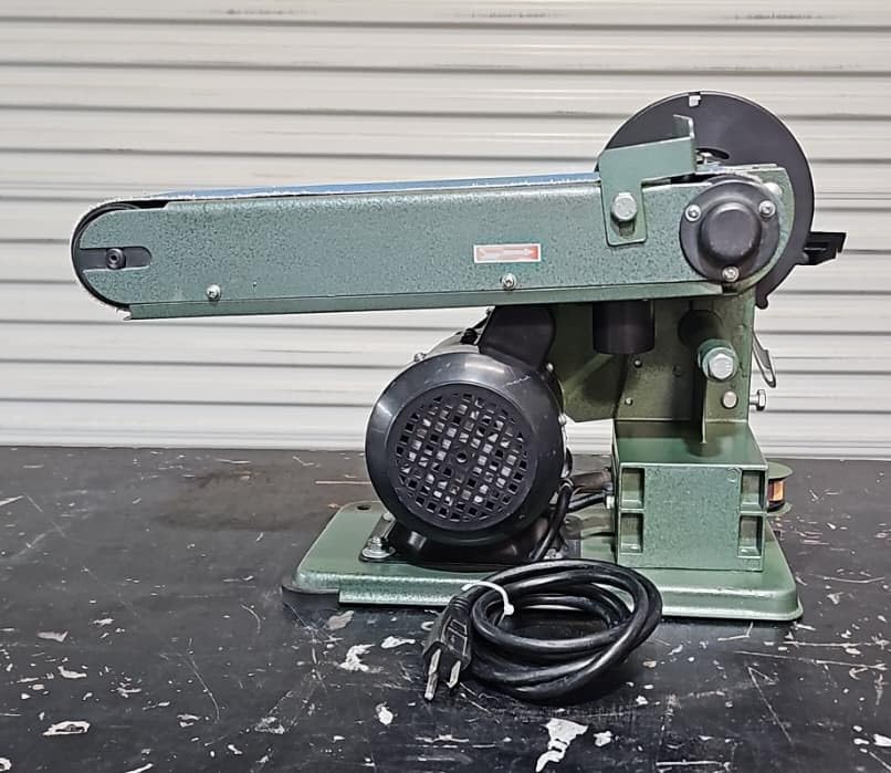 Benchtop Belt and Disc Sander, Corded Electric, 4 in. x 36 in. Belt with 6 in. Disc X77186