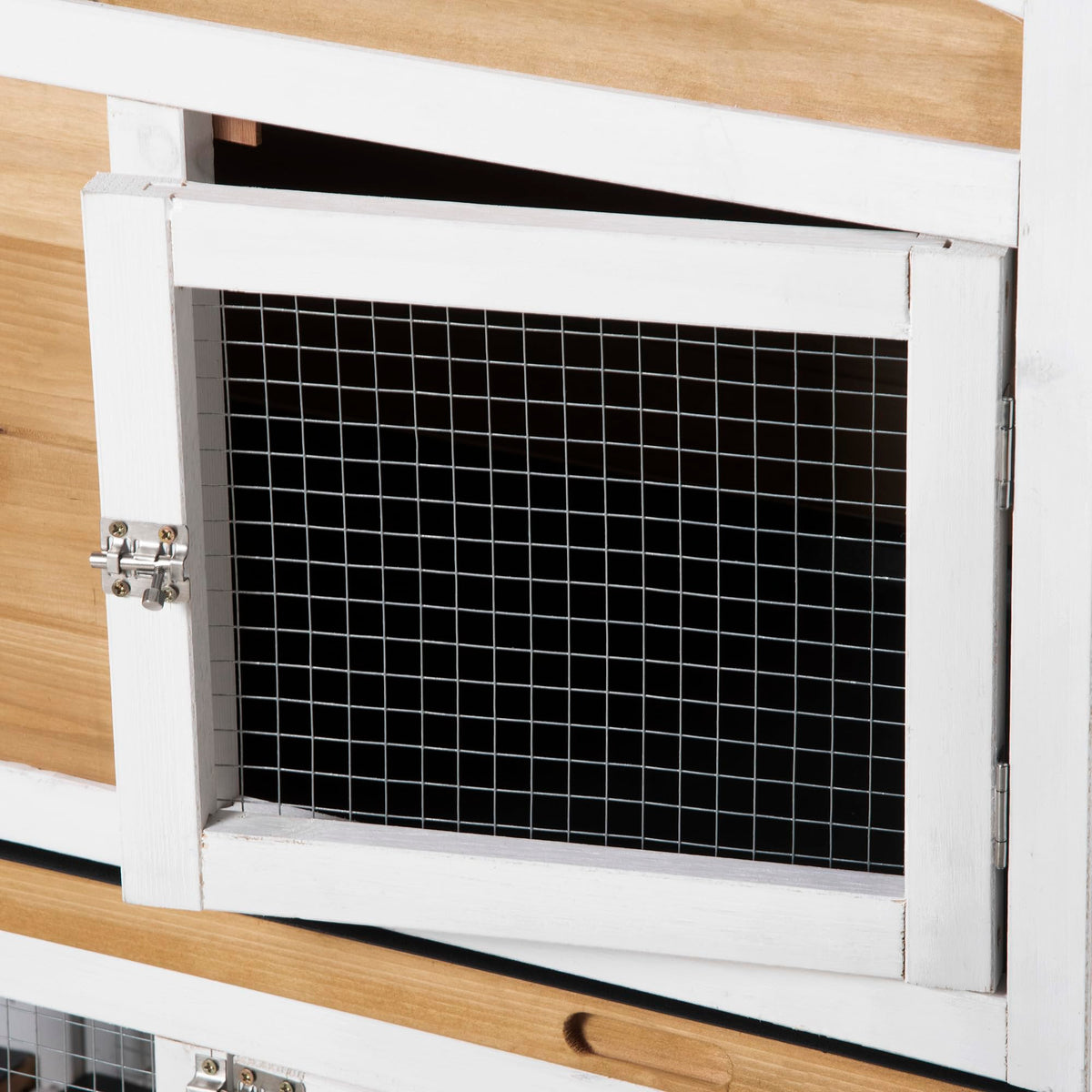 White Wooden Rabbit Hutch with Ramp W89679