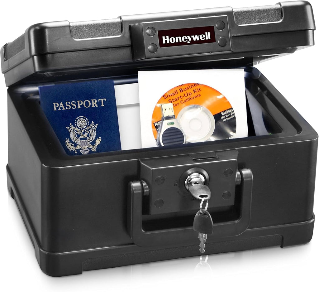 Small Black ABS Plastic Safe with Key Lock R55040