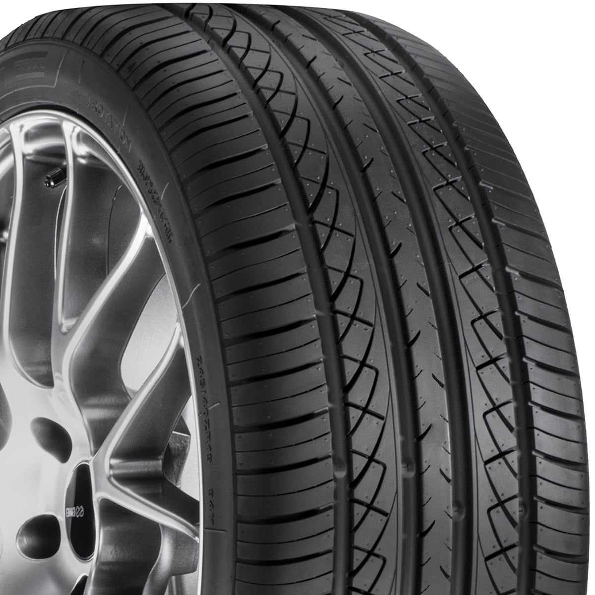235/40ZR18 95Y XL Tire I779
