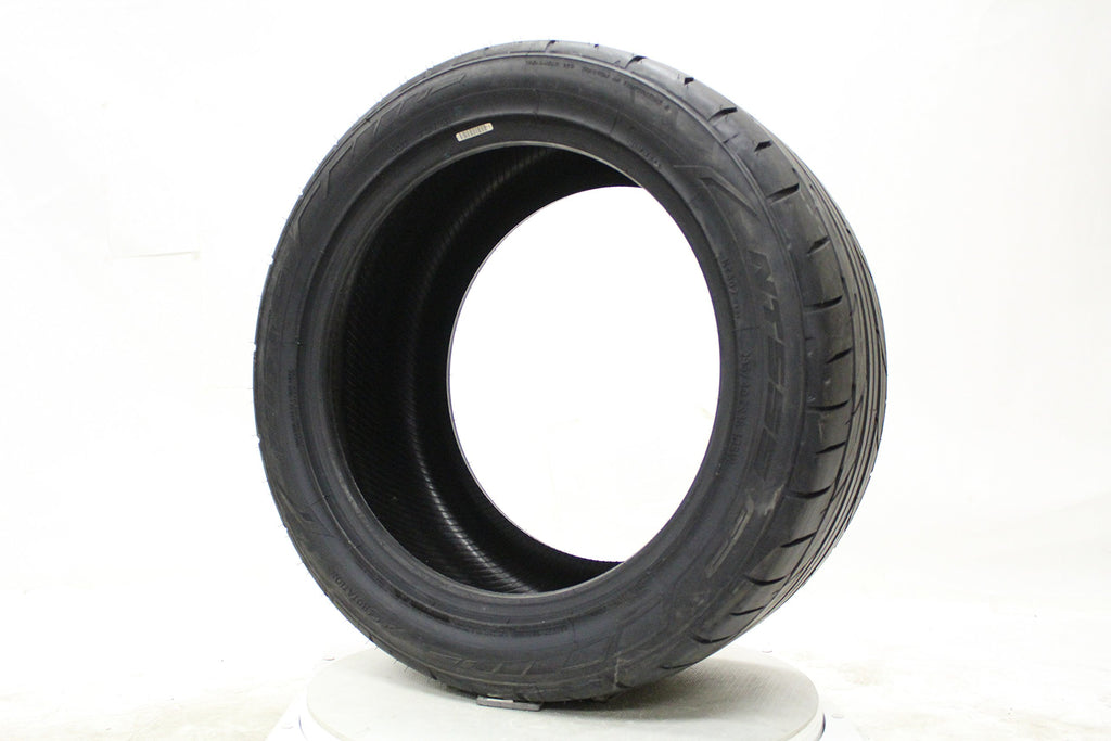 235/40ZR18 95W XL BW N451