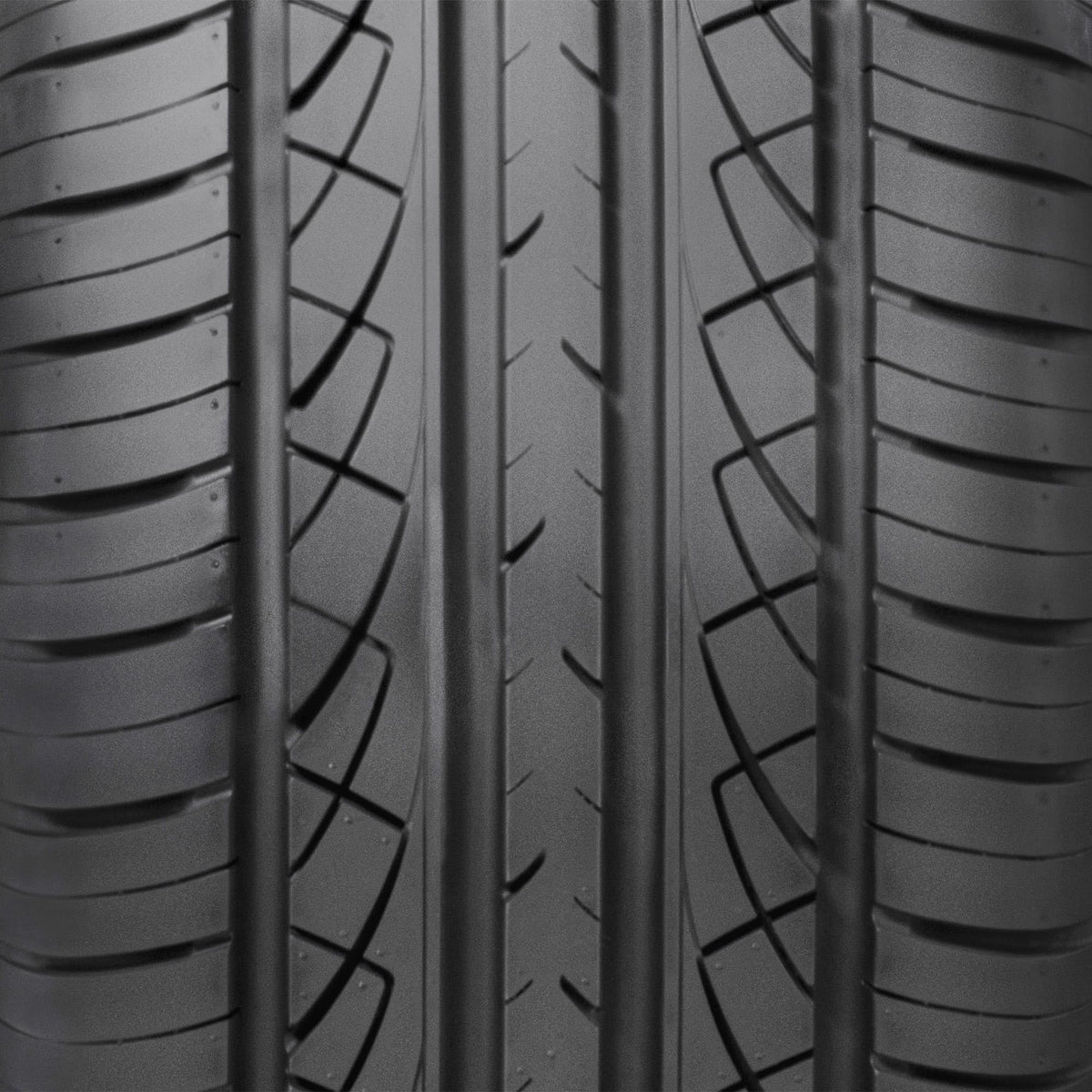235/40ZR18 95Y XL Tire I779