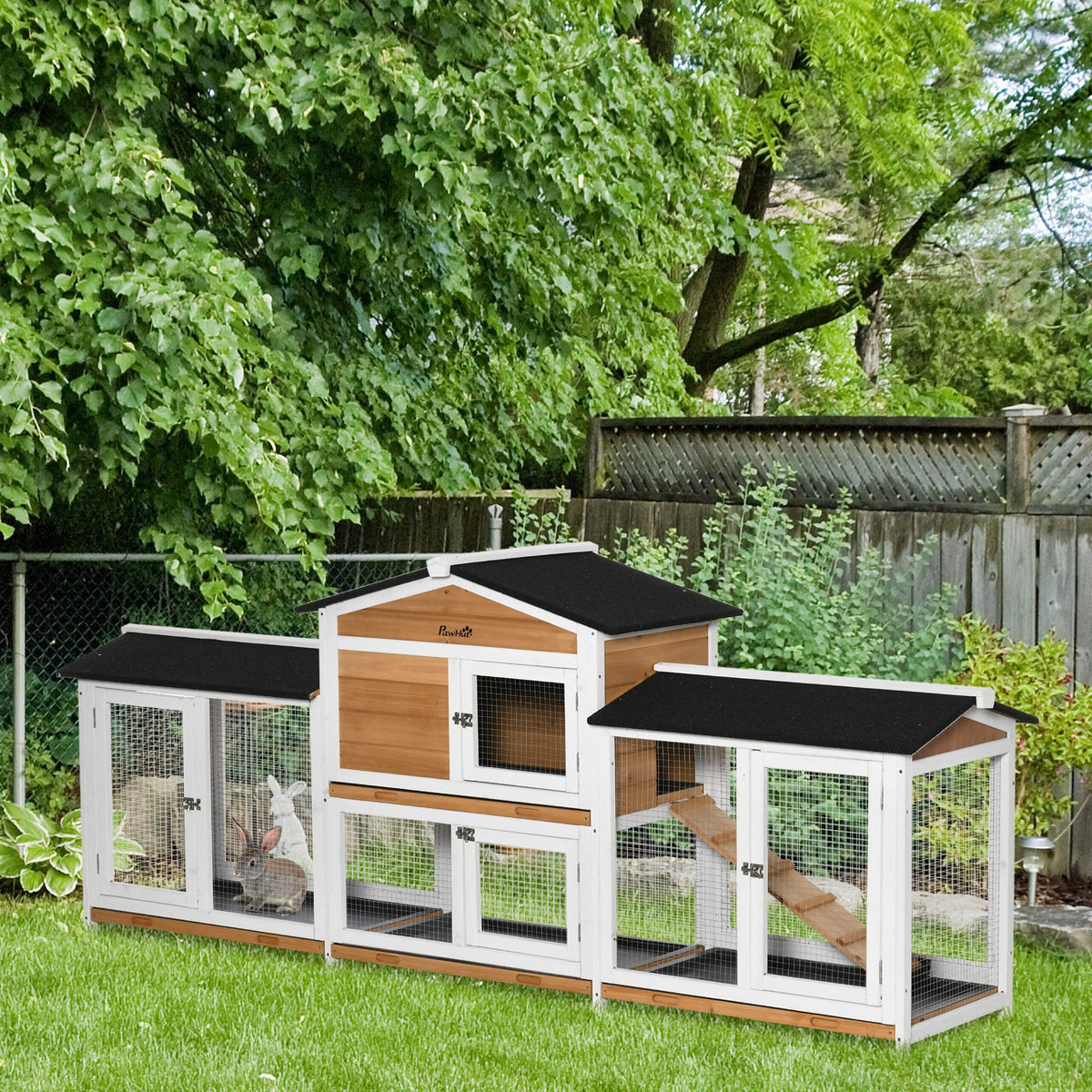 White Wooden Rabbit Hutch with Ramp W89679